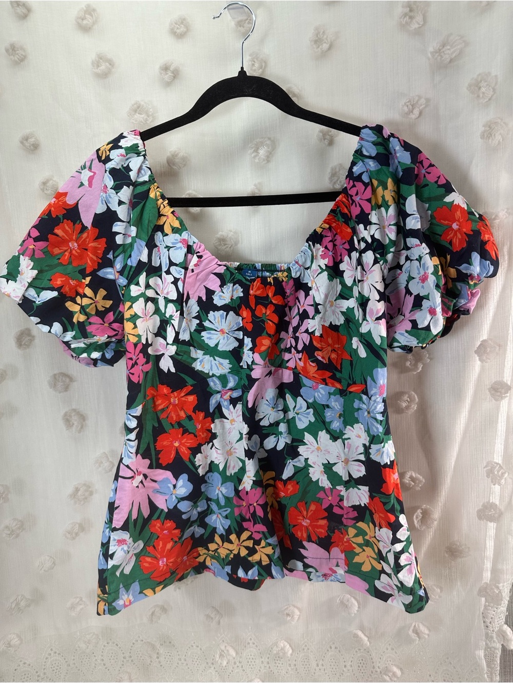Old Navy Women’s Navy Floral Puff-Sleeve Blouse Size Medium Tall